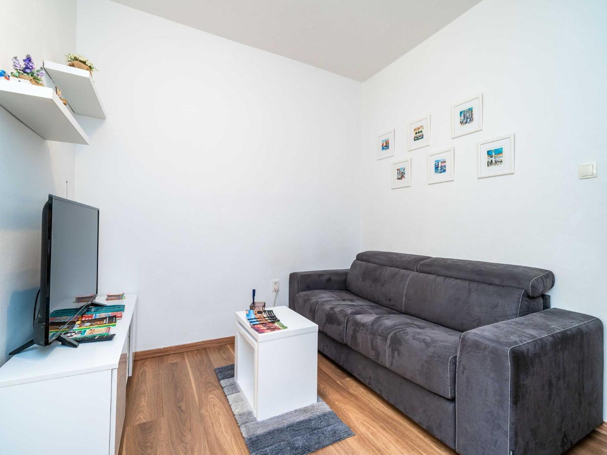 Joky - One-bedroom Apartment *