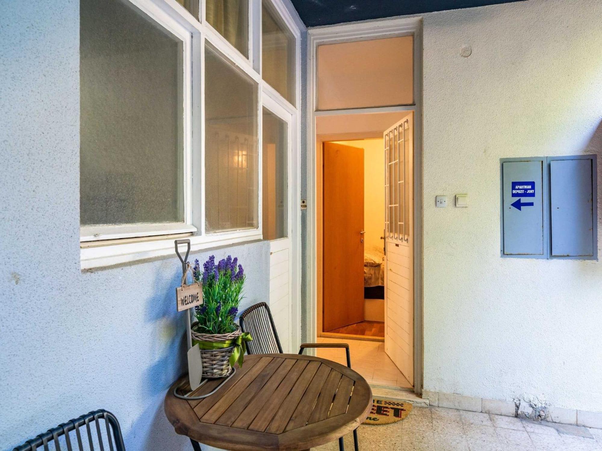 Joky - One-bedroom *